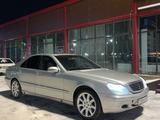 Mercedes-Benz S 500 1999 года за 500 000 тг. в Караганда