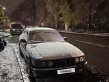 BMW 525 1991 года за 2 000 000 тг. в Алматы – фото 2