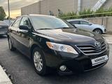 Toyota Camry 2010 года за 8 000 000 тг. в Бейнеу – фото 2