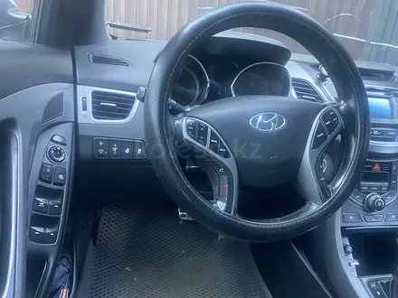 Hyundai Elantra 2014 года за 6 600 000 тг. в Алматы – фото 4