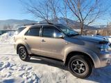 Toyota Fortuner 2006 года за 10 500 000 тг. в Усть-Каменогорск – фото 4