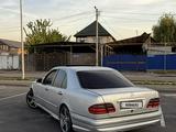Mercedes-Benz E 280 1996 года за 2 100 000 тг. в Алматы – фото 3