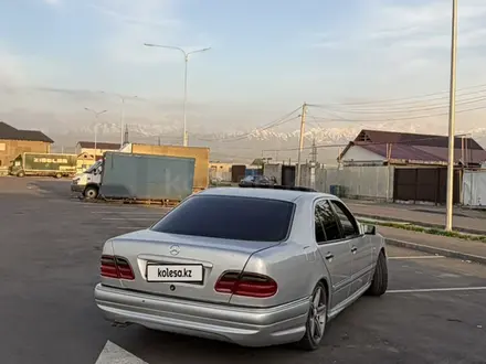 Mercedes-Benz E 280 1996 года за 2 100 000 тг. в Алматы – фото 2