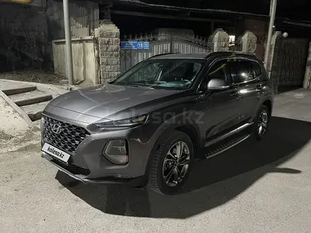 Hyundai Santa Fe 2019 года за 13 500 000 тг. в Алматы – фото 6