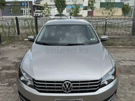Volkswagen Passat 2013 года за 4 800 000 тг. в Атырау – фото 8