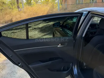 Hyundai Elantra 2018 года за 6 200 000 тг. в Астана – фото 8
