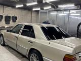 Mercedes-Benz E 230 1988 года за 1 050 000 тг. в Астана – фото 3