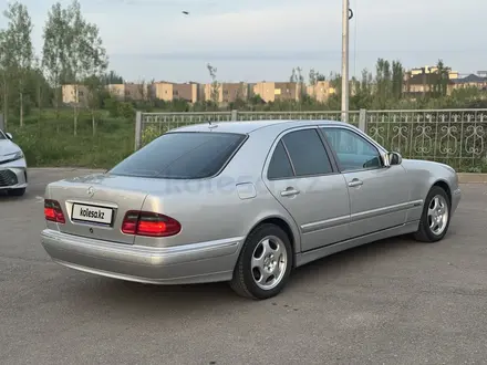Mercedes-Benz E 320 2000 года за 6 250 000 тг. в Шымкент – фото 7