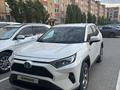 Toyota RAV4 2021 годаүшін15 500 000 тг. в Актобе