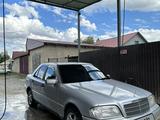 Mercedes-Benz C 180 1995 годаfor2 400 000 тг. в Семей – фото 2