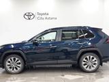 Toyota RAV4 2020 года за 17 490 000 тг. в Астана – фото 3