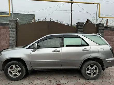 Lexus RX 300 1999 года за 4 500 000 тг. в Алматы