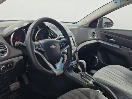 Chevrolet Cruze 2014 года за 3 990 000 тг. в Алматы – фото 12