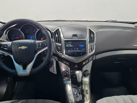 Chevrolet Cruze 2014 года за 3 990 000 тг. в Алматы – фото 14