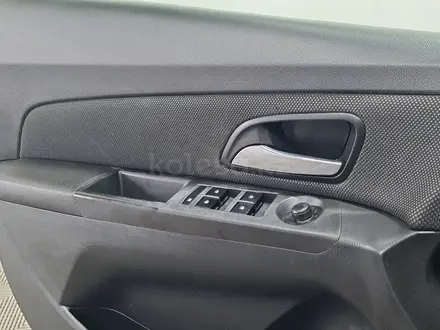 Chevrolet Cruze 2014 года за 3 990 000 тг. в Алматы – фото 24