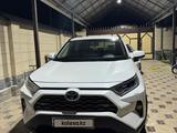 Toyota RAV4 2020 годаүшін14 800 000 тг. в Шымкент