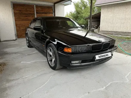 BMW 728 1998 годаүшін4 500 000 тг. в Талдыкорган – фото 2