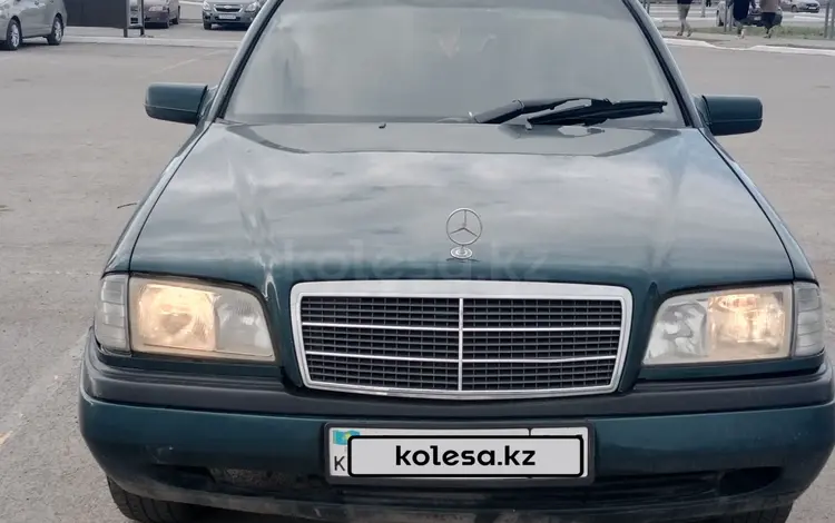 Mercedes-Benz C 180 1994 года за 1 950 000 тг. в Астана