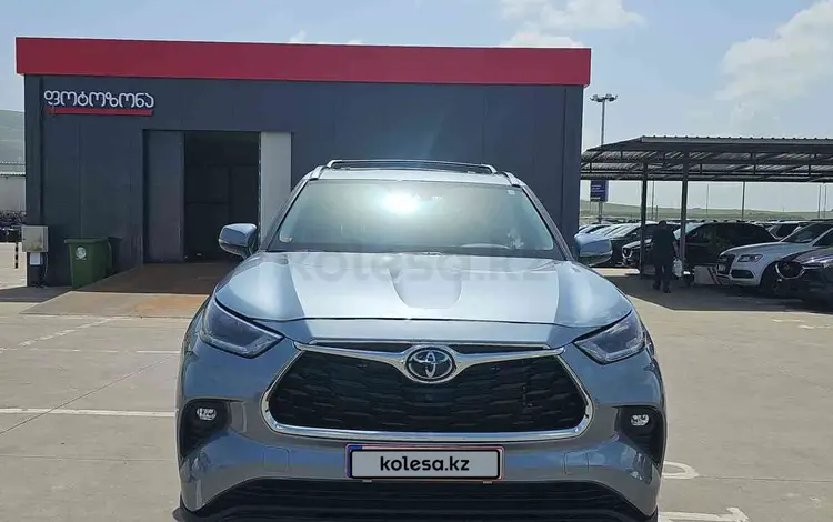 Toyota Highlander 2021 годаfor14 300 000 тг. в Алматы