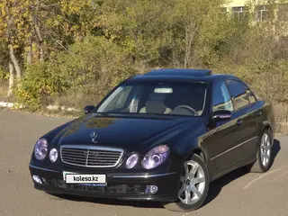 Mercedes-Benz E 320