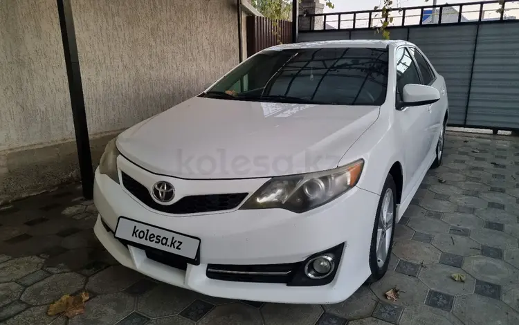 Toyota Camry 2013 годаfor7 250 000 тг. в Атырау