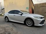 Toyota Camry 2018 годаүшін13 000 000 тг. в Шымкент – фото 2