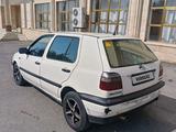 Volkswagen Golf 1994 года за 900 000 тг. в Шымкент
