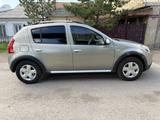 Renault Sandero Stepway 2013 годаүшін3 400 000 тг. в Караганда – фото 2