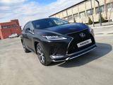 Lexus RX 350 2022 года за 25 800 000 тг. в Атырау – фото 2