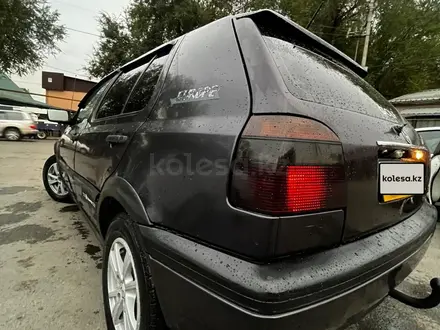 Volkswagen Golf 1993 года за 880 000 тг. в Алматы – фото 38