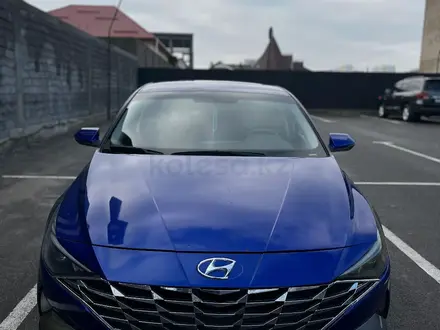 Hyundai Elantra 2021 года за 6 350 000 тг. в Шымкент – фото 3