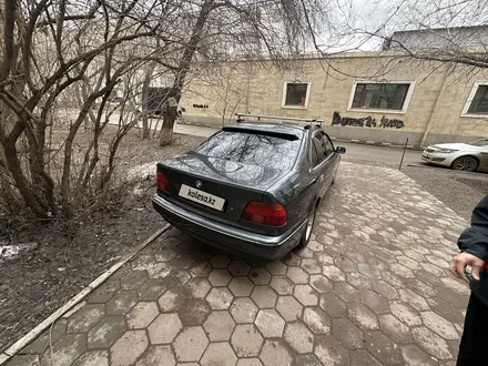 BMW 520 1996 года за 2 300 000 тг. в Астана – фото 3