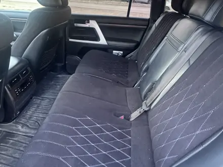 Toyota Land Cruiser 2019 года за 36 700 000 тг. в Актобе – фото 5