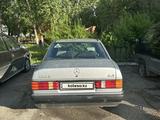 Mercedes-Benz 190 1991 годаүшін1 500 000 тг. в Усть-Каменогорск – фото 2