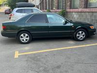 Toyota Camry 2000 годаүшін3 700 000 тг. в Алматы