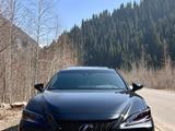 Lexus ES 350 2022 года за 33 000 000 тг. в Алматы