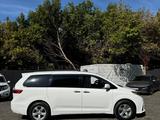 Toyota Sienna 2017 годаүшін12 600 000 тг. в Астана – фото 2