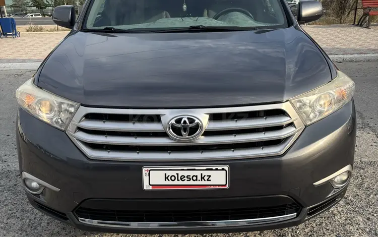 Toyota Highlander 2013 годаүшін10 000 000 тг. в Актау