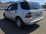 Mercedes-Benz ML 270 2001 года за 2 500 000 тг. в Тараз – фото 4