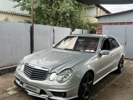 Mercedes-Benz E 320 2004 года за 6 500 000 тг. в Алматы