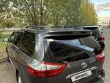 Toyota Sienna 2017 года за 14 000 000 тг. в Астана – фото 2