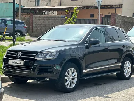 Volkswagen Touareg 2013 года за 12 500 000 тг. в Алматы