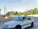 Volkswagen Vento 1996 годаfor2 000 000 тг. в Алматы