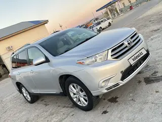Toyota Highlander, 2011