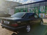 Mercedes-Benz E 220 1993 года за 2 222 222 тг. в Жезказган – фото 2