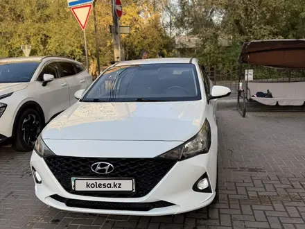 Hyundai Accent 2020 года за 6 900 000 тг. в Алматы