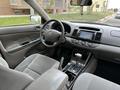 Toyota Camry 2005 года за 4 700 000 тг. в Шымкент – фото 7