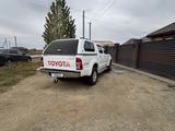 Toyota Hilux 2012 года за 11 000 000 тг. в Актобе – фото 2
