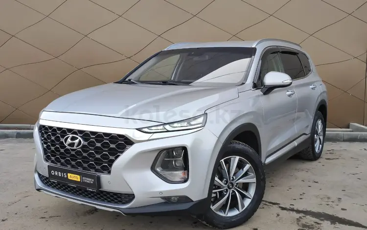 Hyundai Santa Fe 2019 года за 13 890 000 тг. в Павлодар