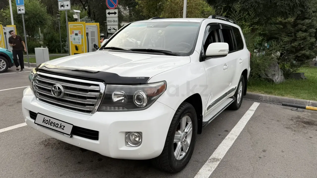 Toyota Land Cruiser, 2012